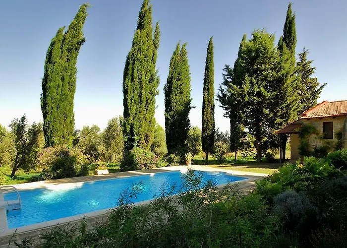 Alojamento de Acomodação e Pequeno-almoço Cefalicchio 4*