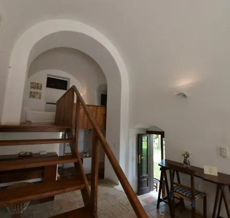 Cefalicchio Bed & Breakfast 4*